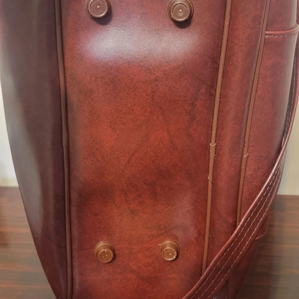 American Tourister Vintage 80's Carry On Burgandy‎ Bag